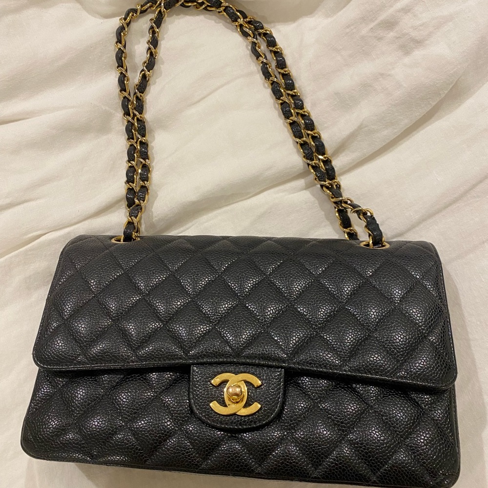 Chanel classic double flap quilted black caviar 24k gold vintage